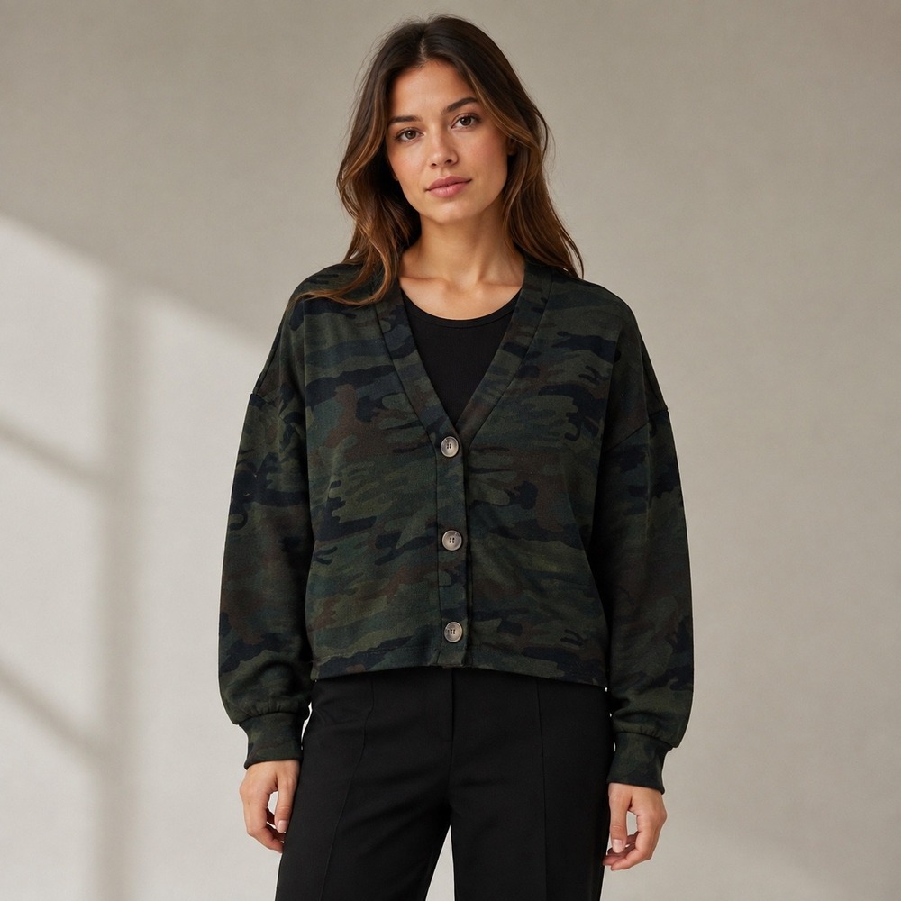 Social Standard by Sanctuary Cardigan Size S Green Camo Cropped Cardigan Utility